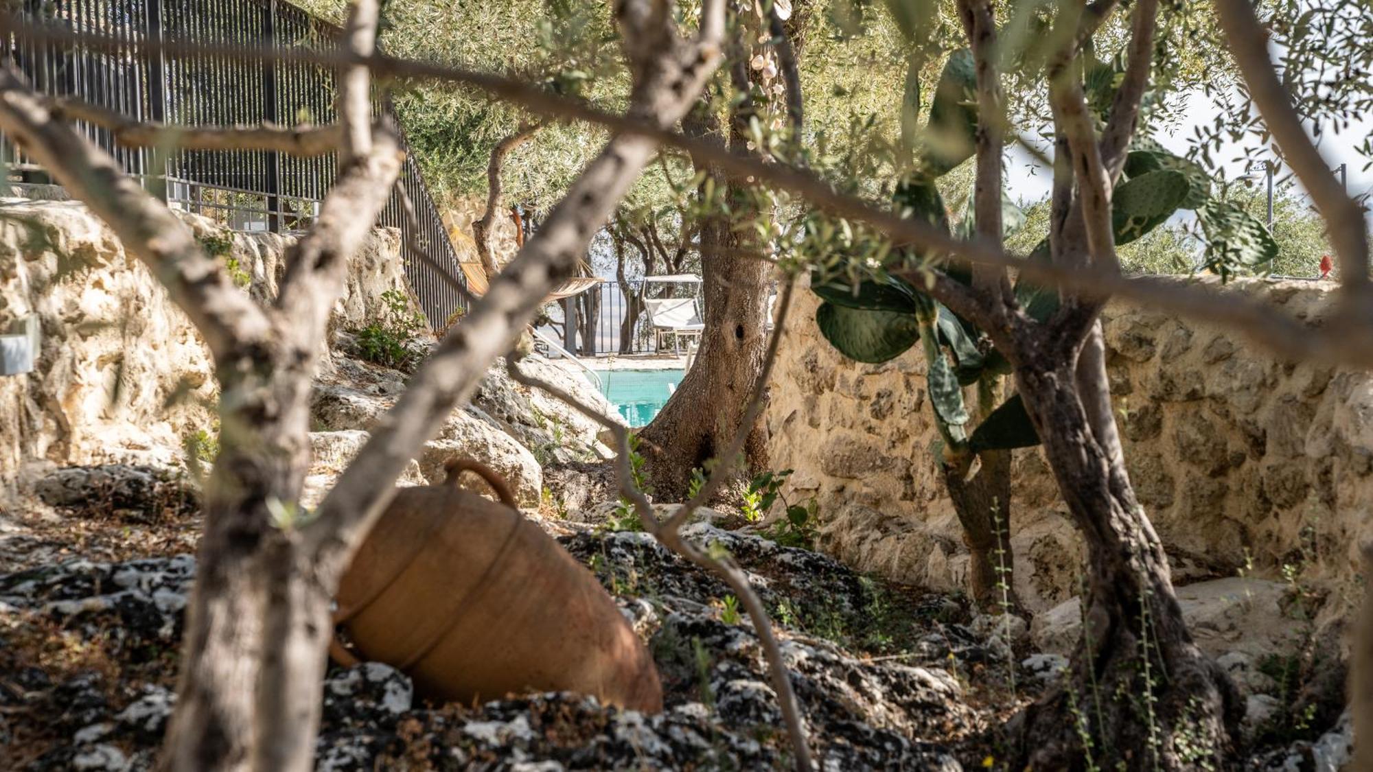 Roba Degli Ulivi Bed and Breakfast Agrigento Eksteriør billede