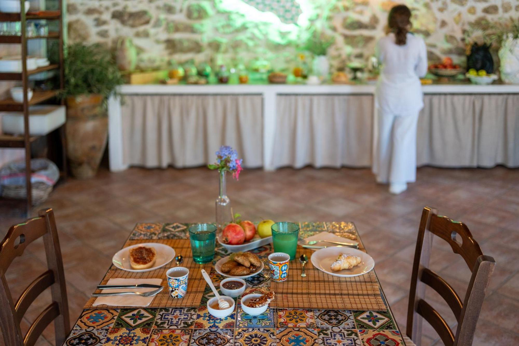 Roba Degli Ulivi Bed and Breakfast Agrigento Eksteriør billede