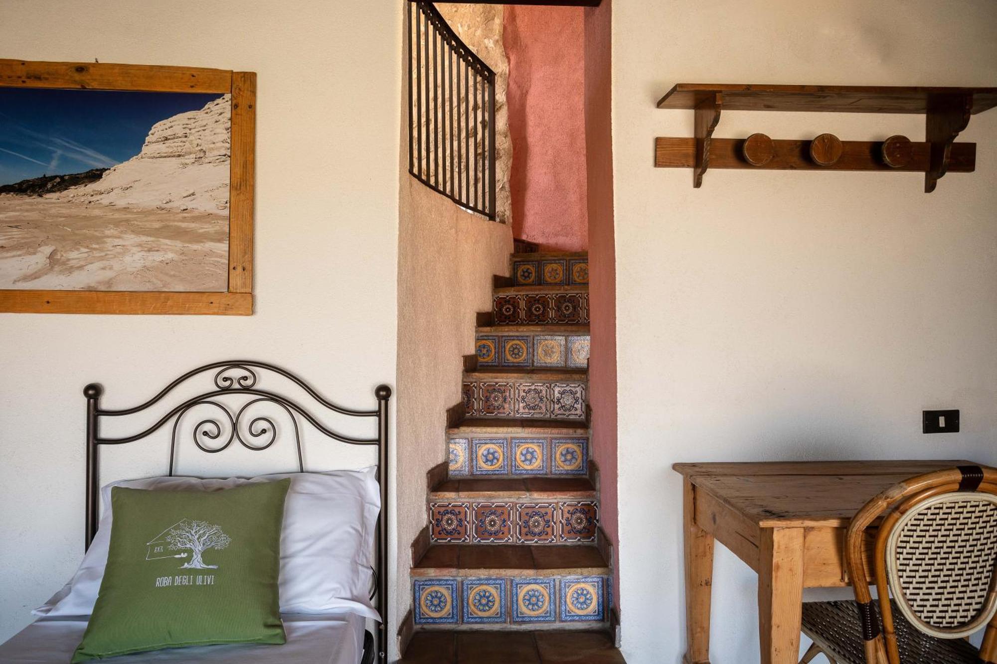 Roba Degli Ulivi Bed and Breakfast Agrigento Eksteriør billede