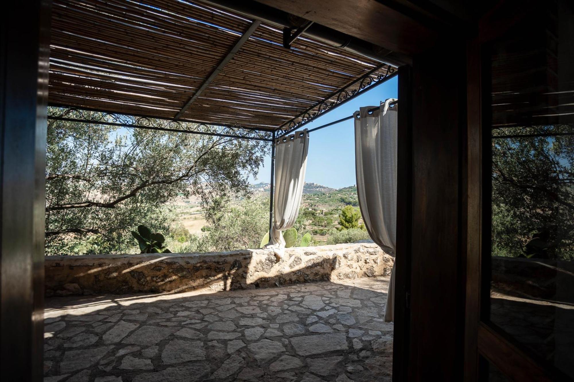Roba Degli Ulivi Bed and Breakfast Agrigento Eksteriør billede