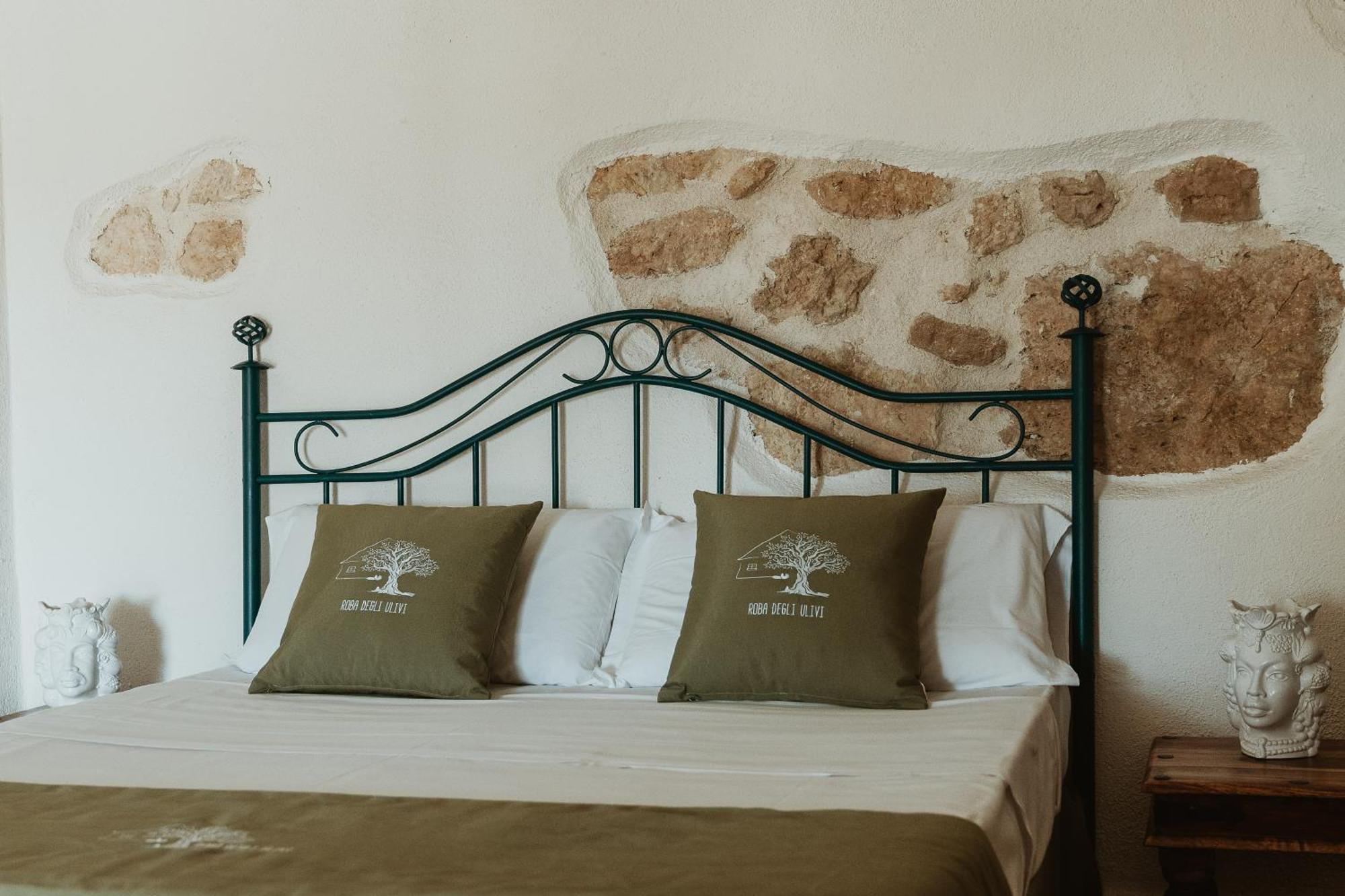 Roba Degli Ulivi Bed and Breakfast Agrigento Eksteriør billede