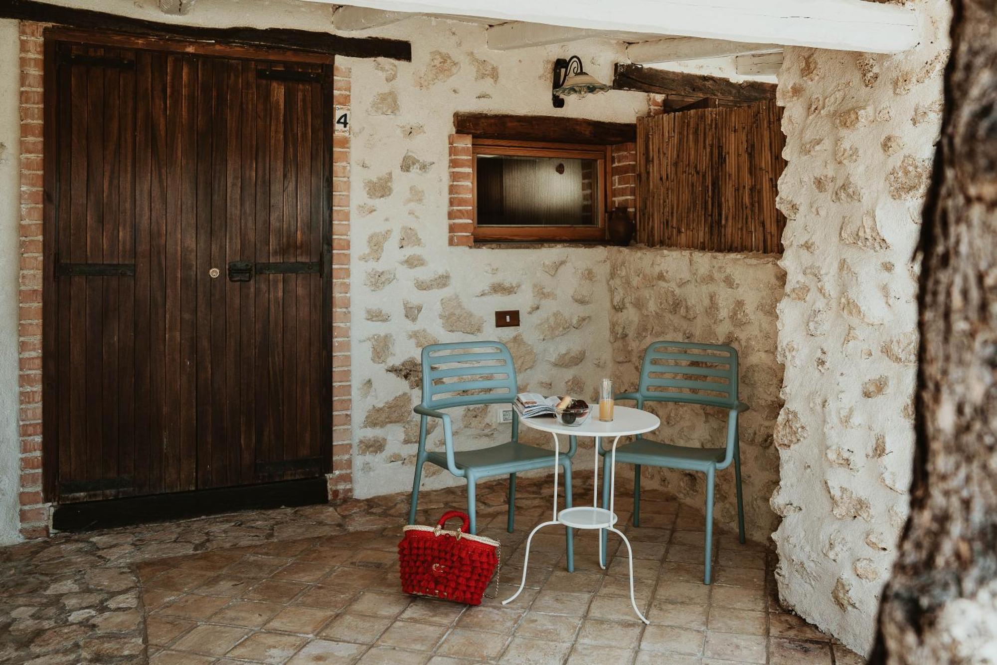 Roba Degli Ulivi Bed and Breakfast Agrigento Eksteriør billede
